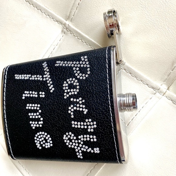 Flask Stainless 6 OZ Party Time Silver Black embellished sparkling - Picture 5 of 8